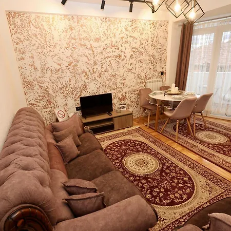 דירה Mery Centar *